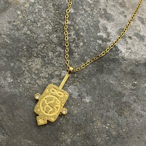 NEW Vintage Style World Tarot Pendant Layering Necklace - Picture 2 of 8